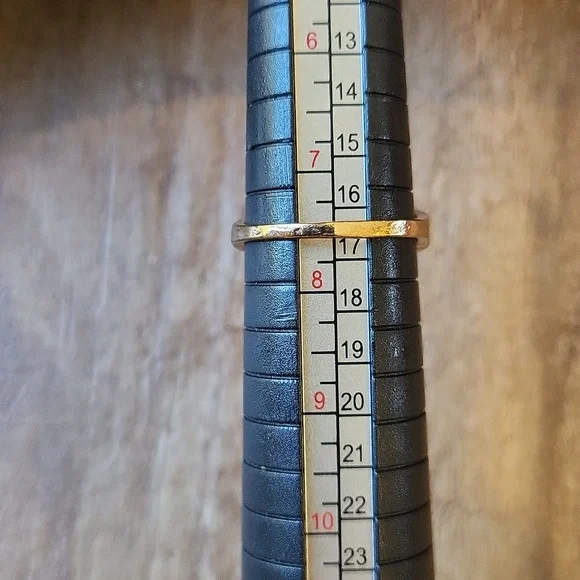 Hammered Hamsa Hand Gold Tone Ring, Size 7.5 - Picture 6 of 6